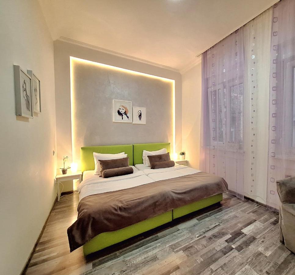 Genius Apartment Belgrade Extérieur photo